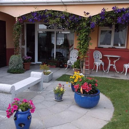 Villa St.John B&B Athlone Buitenkant foto
