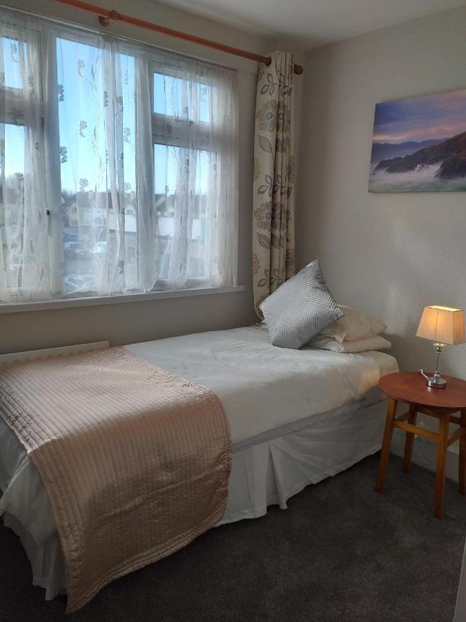 Villa St.John B&B Athlone Buitenkant foto